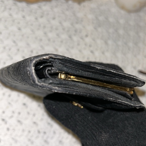 Chanel Pico Lore Wallet Black Leather - Picture 5 of 14